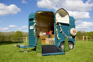 Rustic Wedding Photo Booth - Horse Box Photo Booth